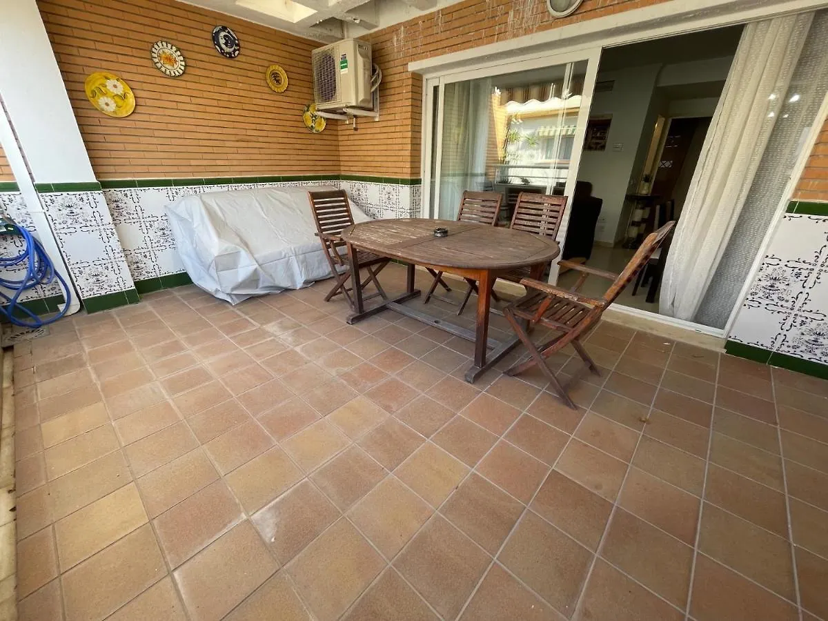 Estepona Beach Suites. Playa 0*,  Spanje