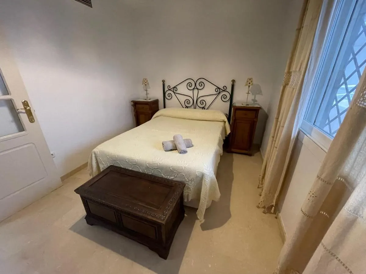 Apartment Estepona Beach Suites. Playa